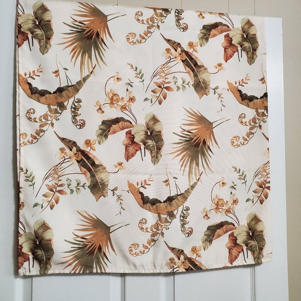 Tropical print tablecloth 60x82